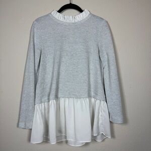 Beachlunchlounge Gray and White Ruffle Hem Blouse Size Small